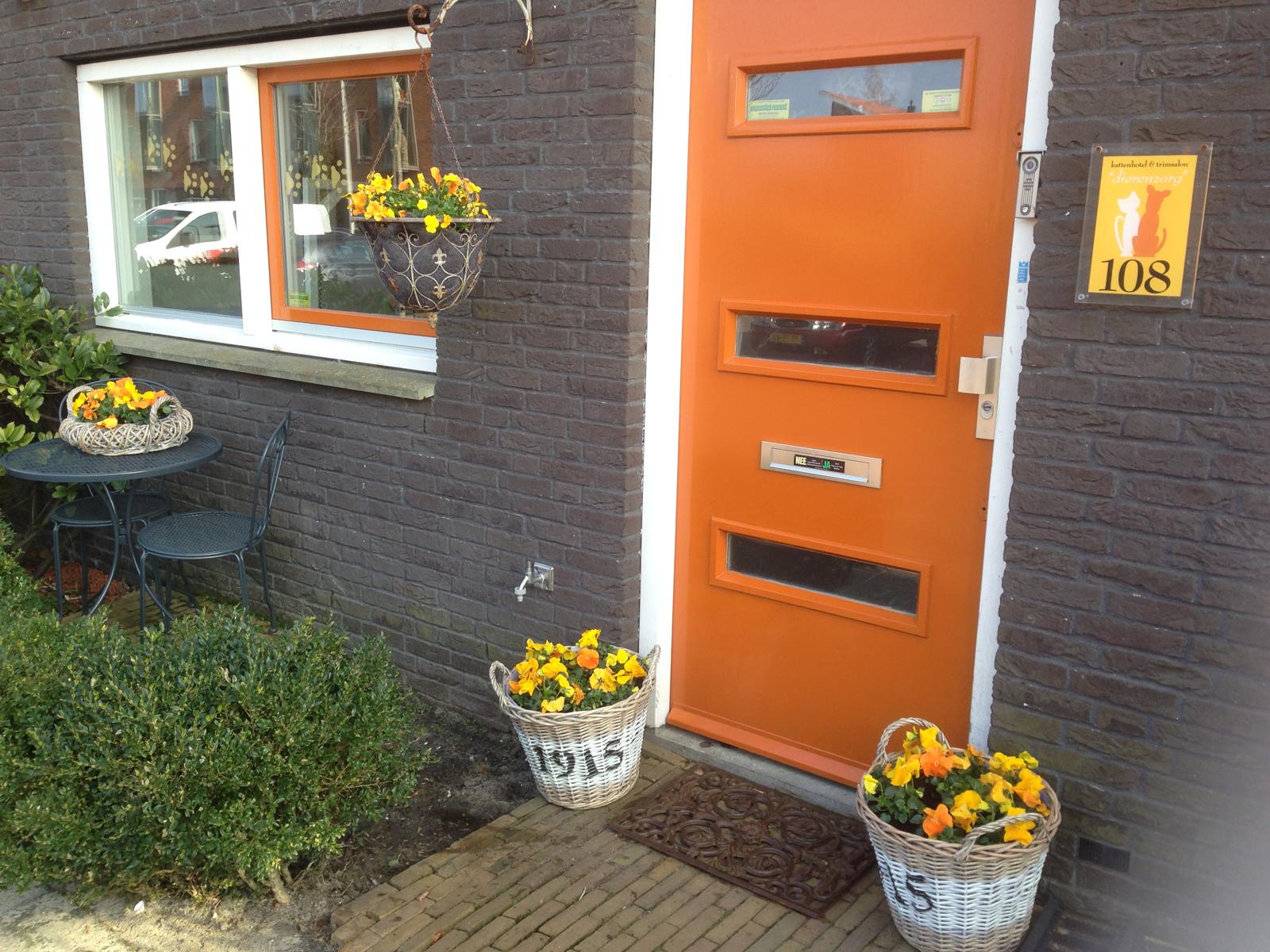 Dierenzorg - Hondentrimsalon en Kattenhotel